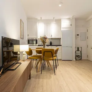https://allo-apartments-morenos-iv-bajo-b-centro-2-habitaciones.es-andalucia.com
